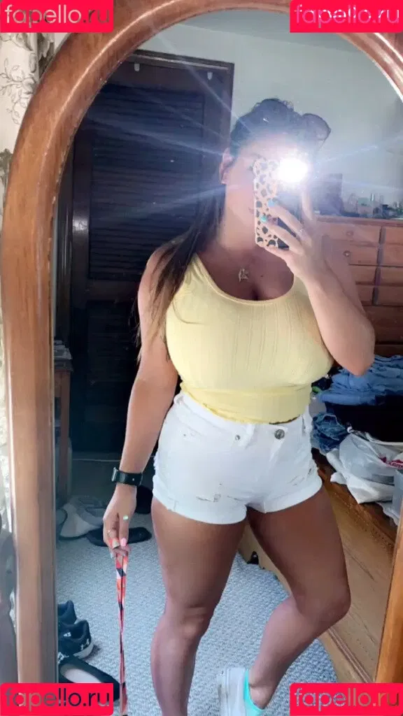 Lauren Risotti Onlyfans Photo Gallery 