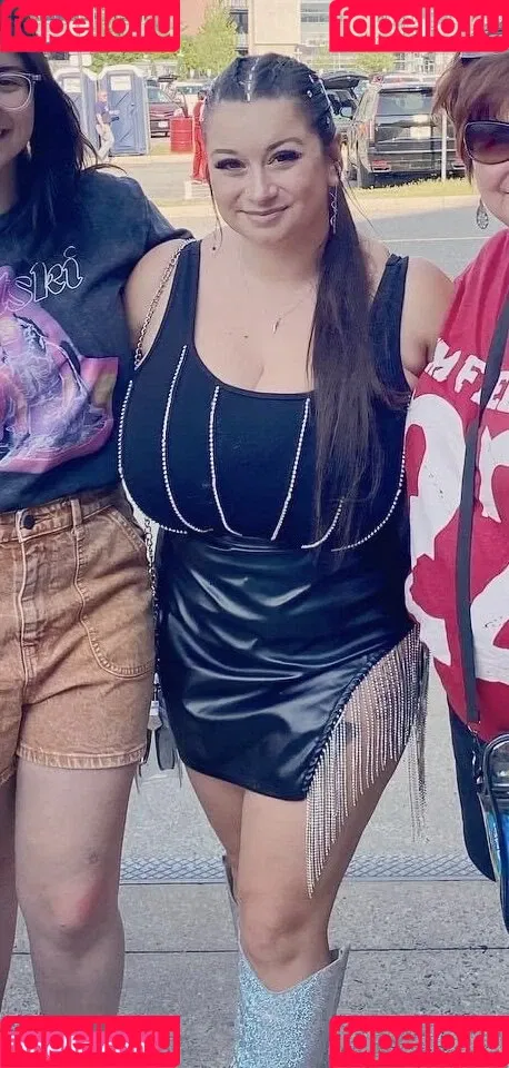 Lauren Risotti Onlyfans Photo Gallery 