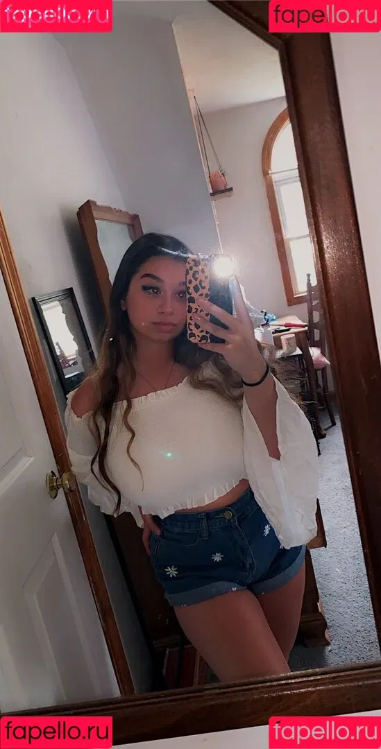 Lauren Risotti Onlyfans Photo Gallery 