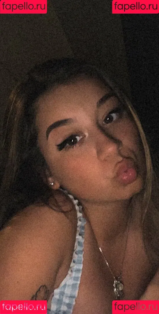 Lauren Risotti Onlyfans Photo Gallery 