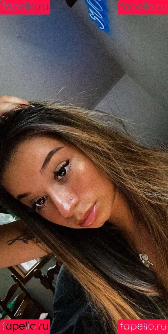 Lauren Risotti Onlyfans Photo Gallery 