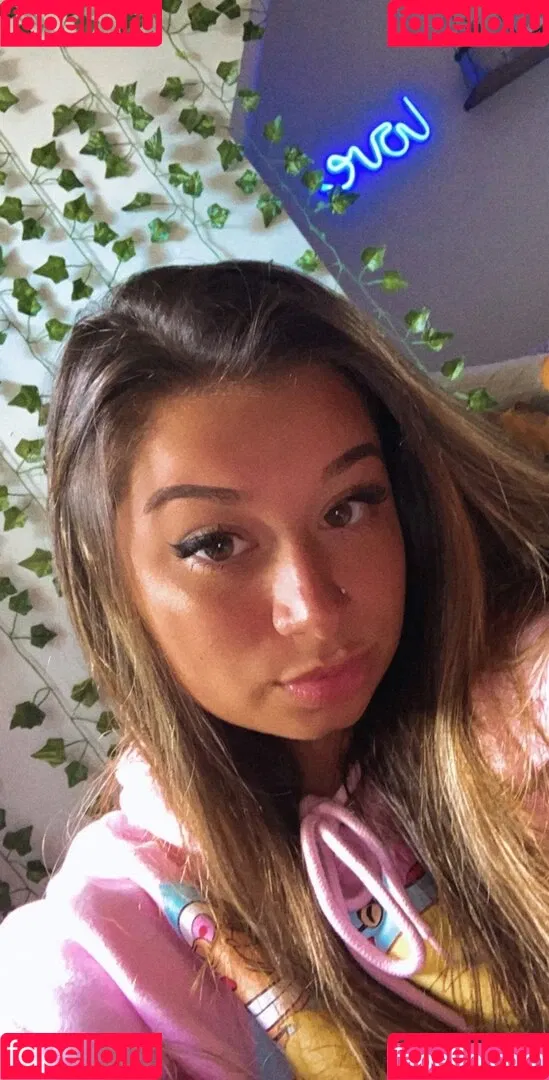 Lauren Risotti Onlyfans Photo Gallery 