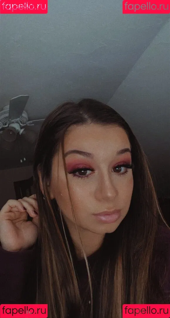 Lauren Risotti Onlyfans Photo Gallery 