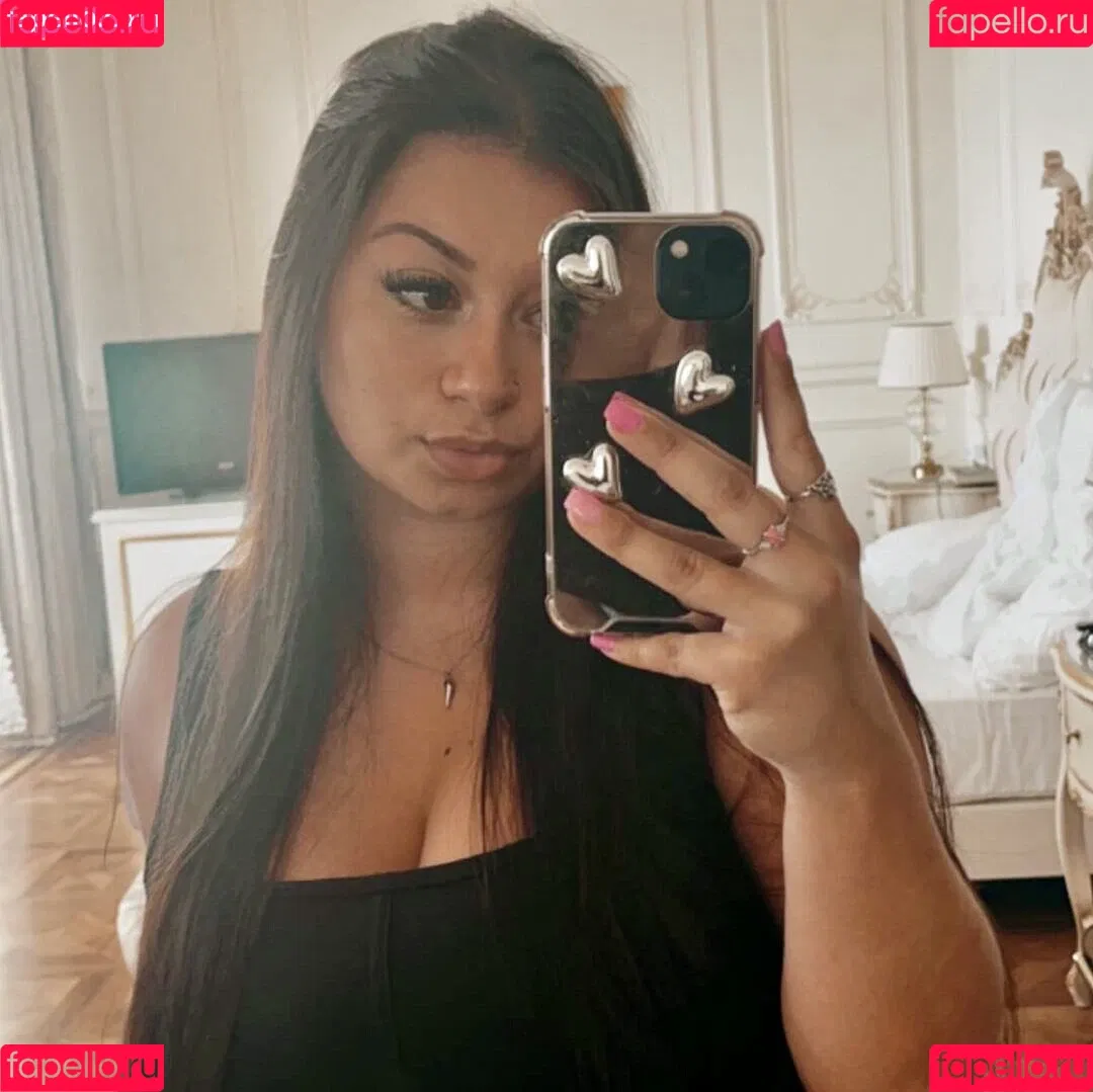 Lauren Risotti Onlyfans Photo Gallery 