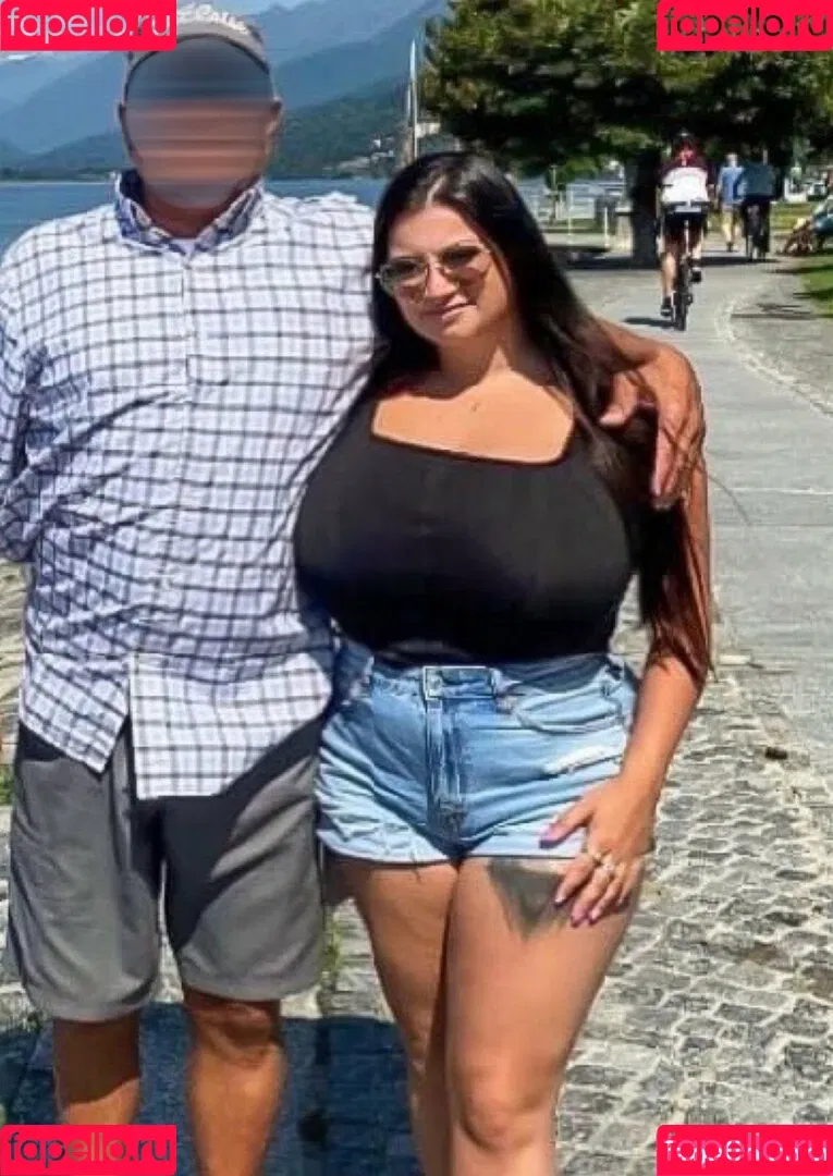 Lauren Risotti Onlyfans Photo Gallery 