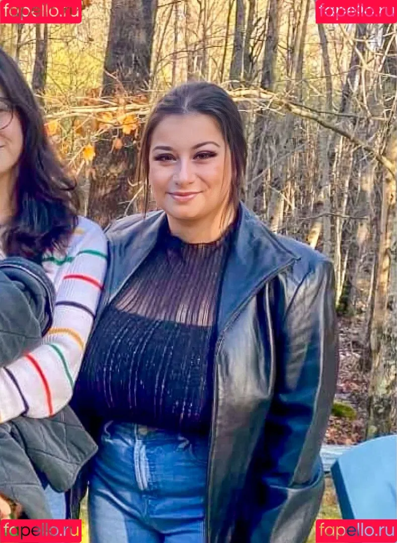 Lauren Risotti Onlyfans Photo Gallery 