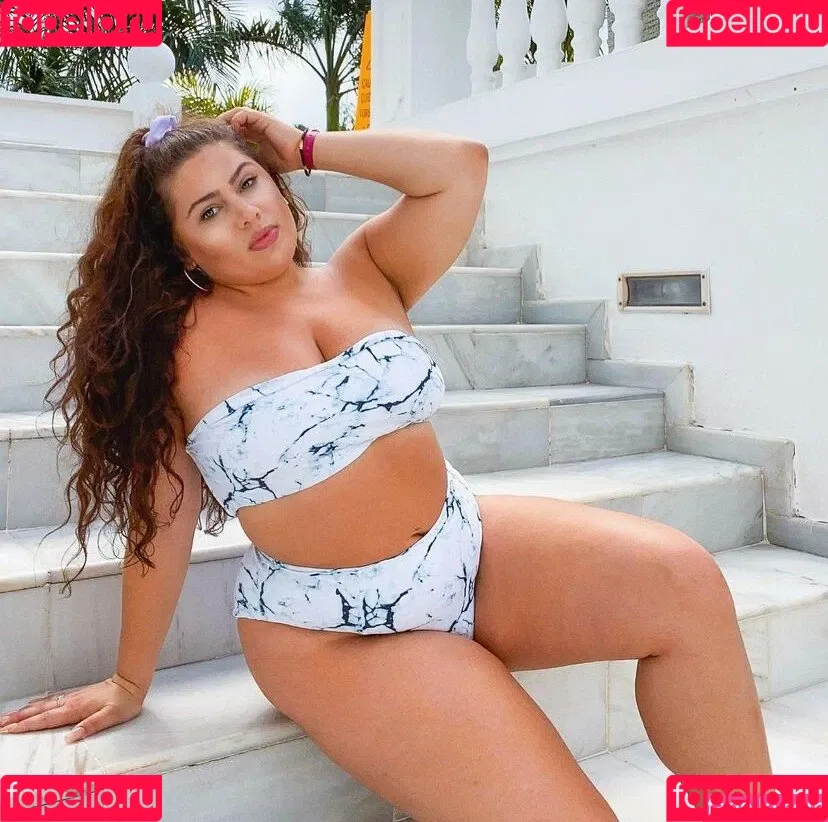 Emma Loney Onlyfans Photo Gallery 