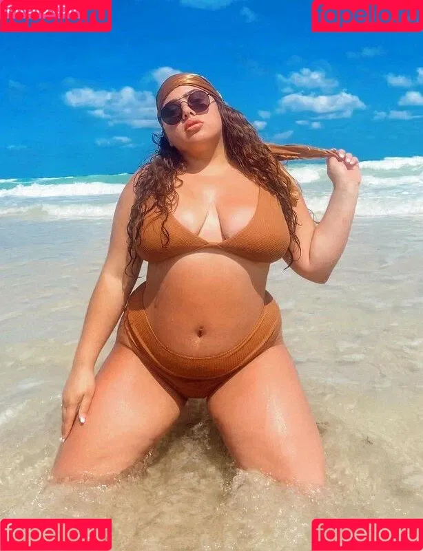 Emma Loney Onlyfans Photo Gallery 