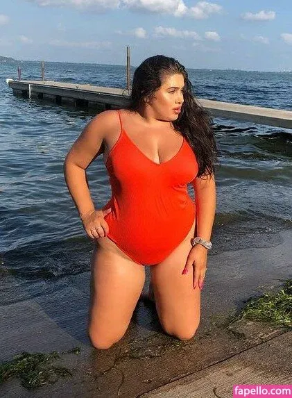 Emma Loney Onlyfans Photo Gallery 