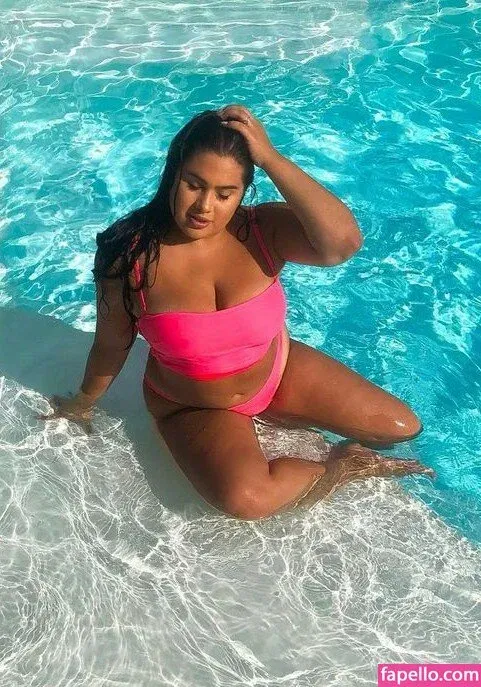 Emma Loney Onlyfans Photo Gallery 