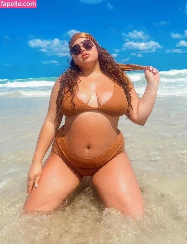 Emma Loney Onlyfans Photo Gallery 