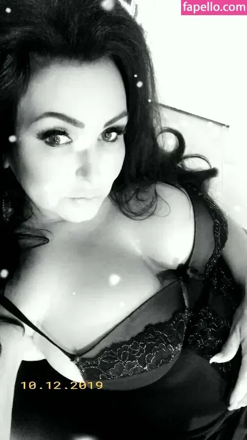 Sophia Scott Onlyfans Photo Gallery 