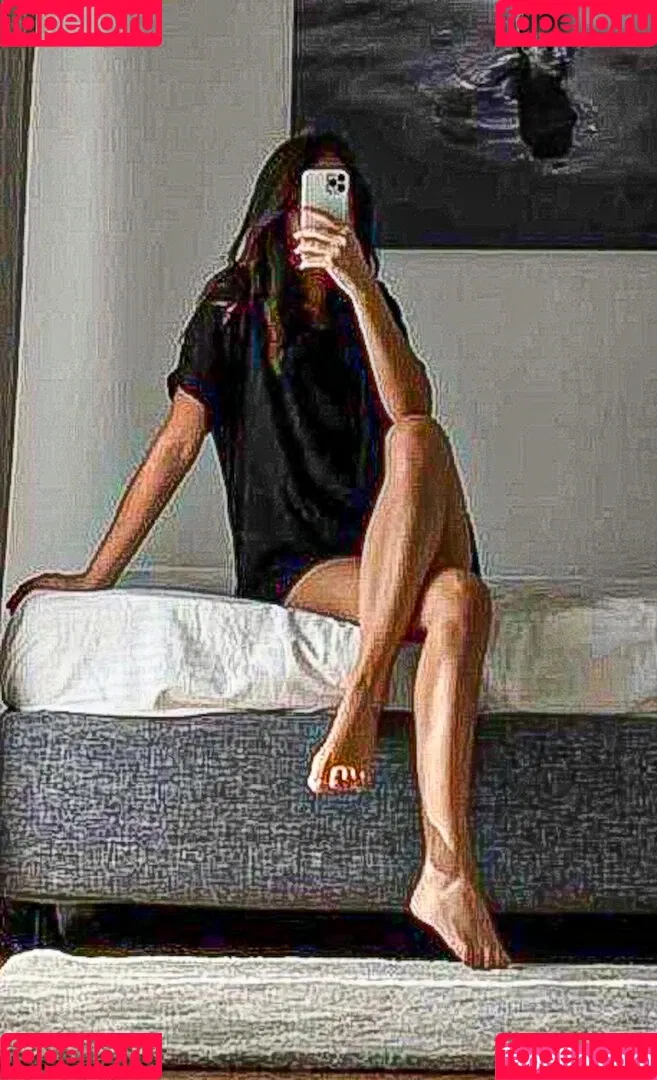 Laura Block Onlyfans Photo Gallery 