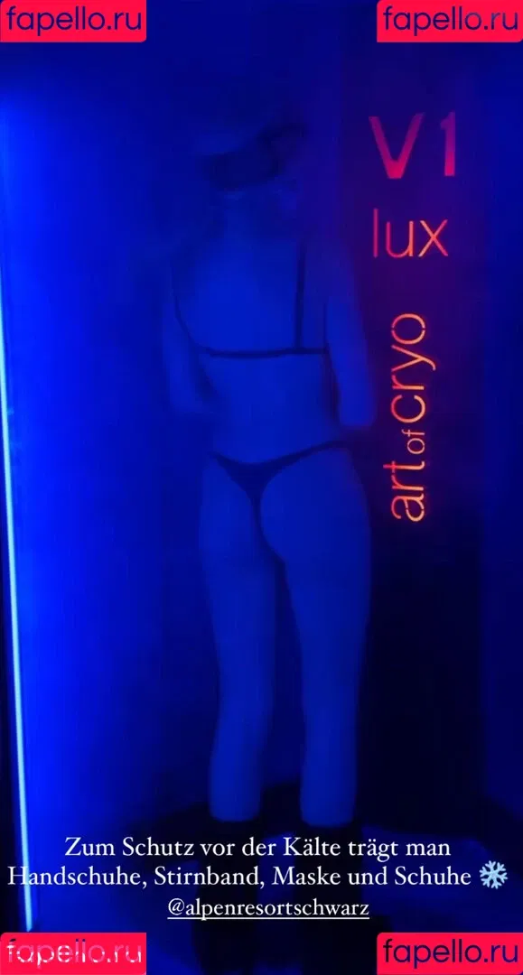 Laura Block Onlyfans Photo Gallery 
