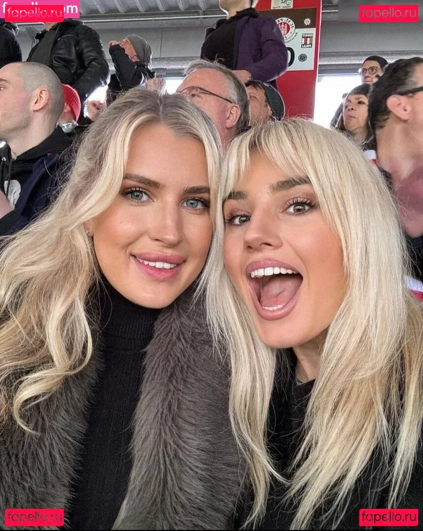 Laura Block Onlyfans Photo Gallery 