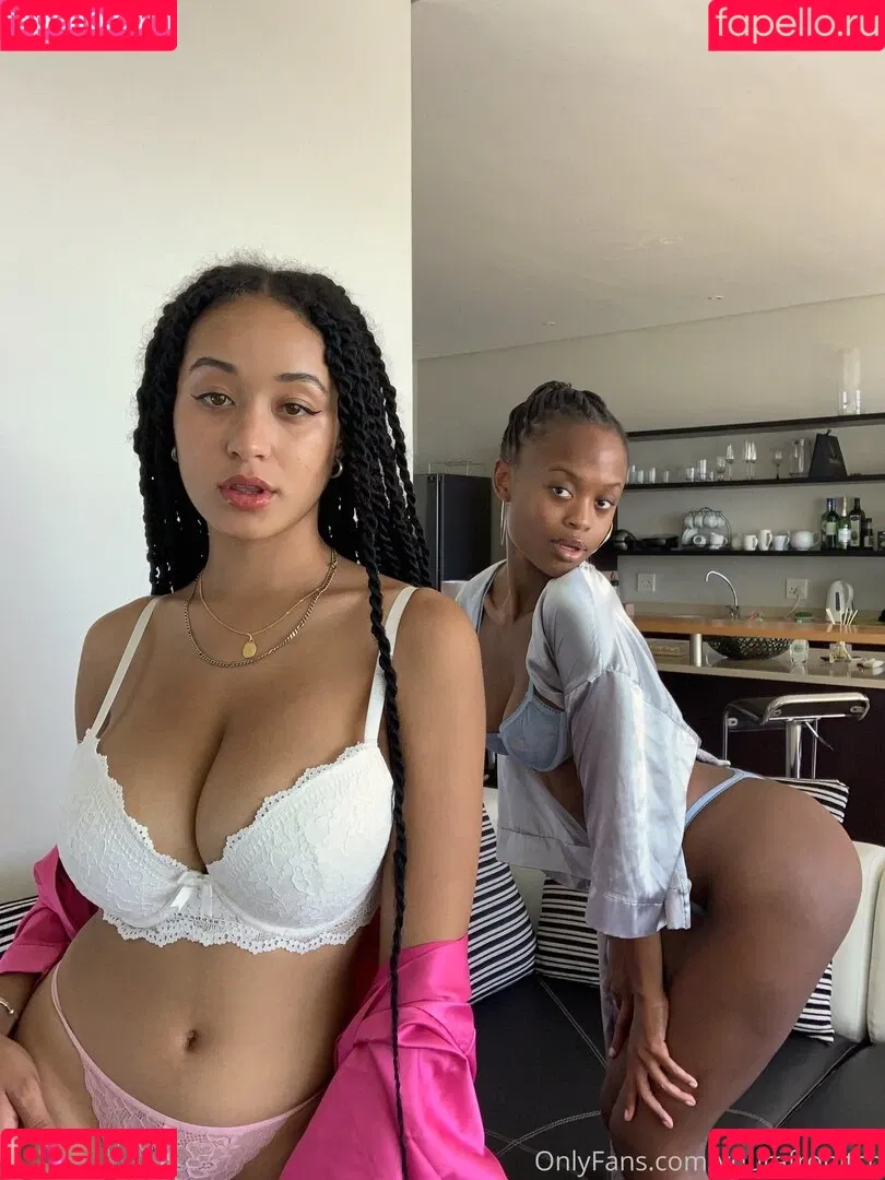 YourAfroBitch Onlyfans Photo Gallery 
