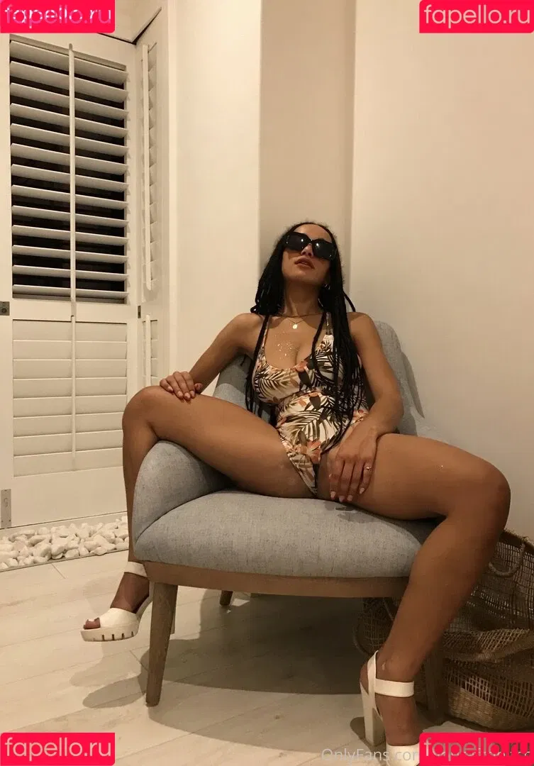YourAfroBitch Onlyfans Photo Gallery 