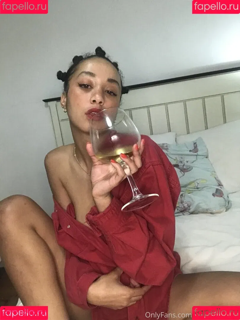 YourAfroBitch Onlyfans Photo Gallery 