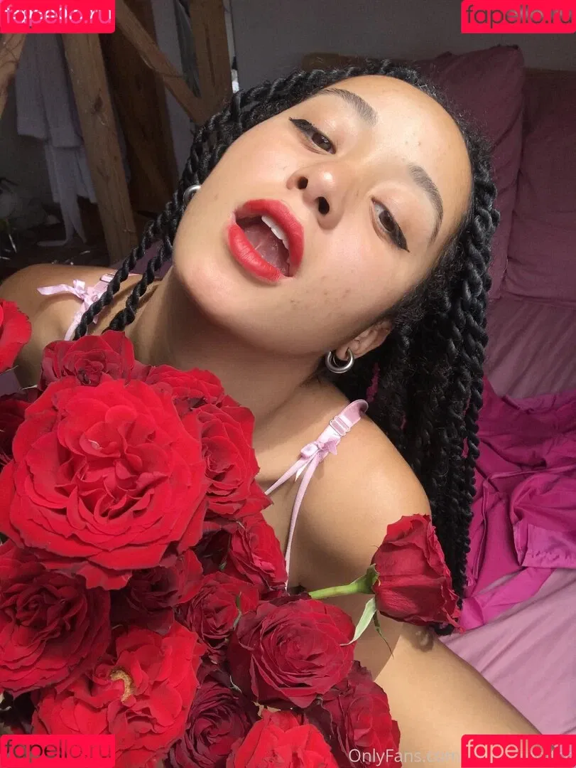 YourAfroBitch Onlyfans Photo Gallery 