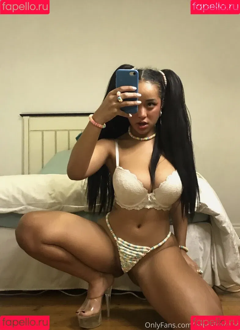 YourAfroBitch Onlyfans Photo Gallery 