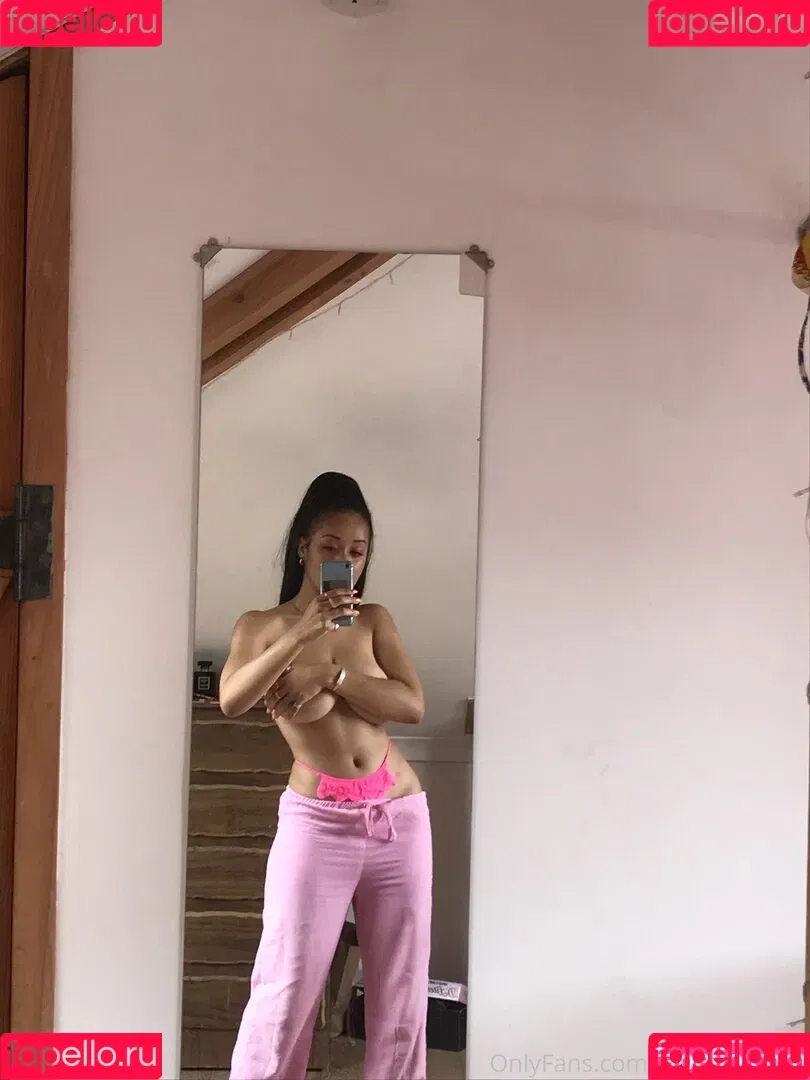 YourAfroBitch Onlyfans Photo Gallery 