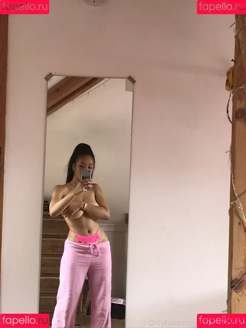 YourAfroBitch Onlyfans Photo Gallery 
