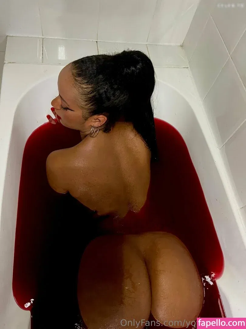 YourAfroBitch Onlyfans Photo Gallery 