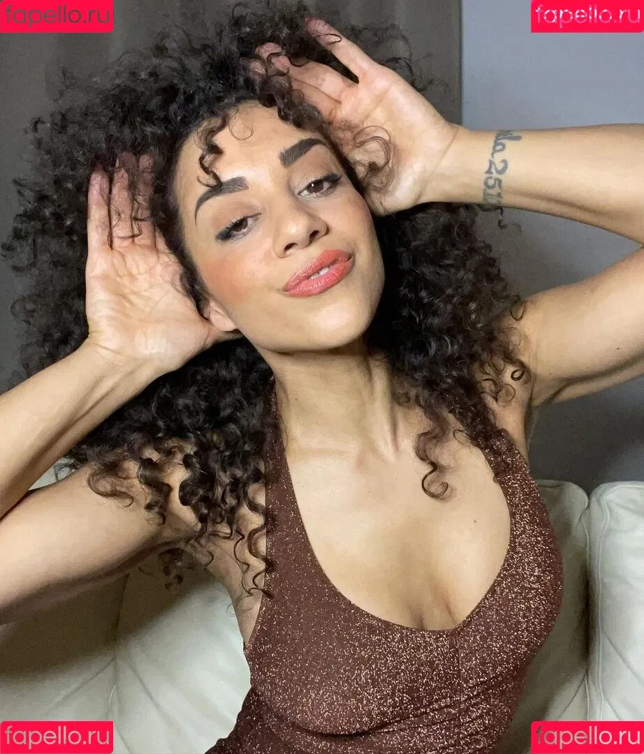 Nadja Benaissa Onlyfans Photo Gallery 