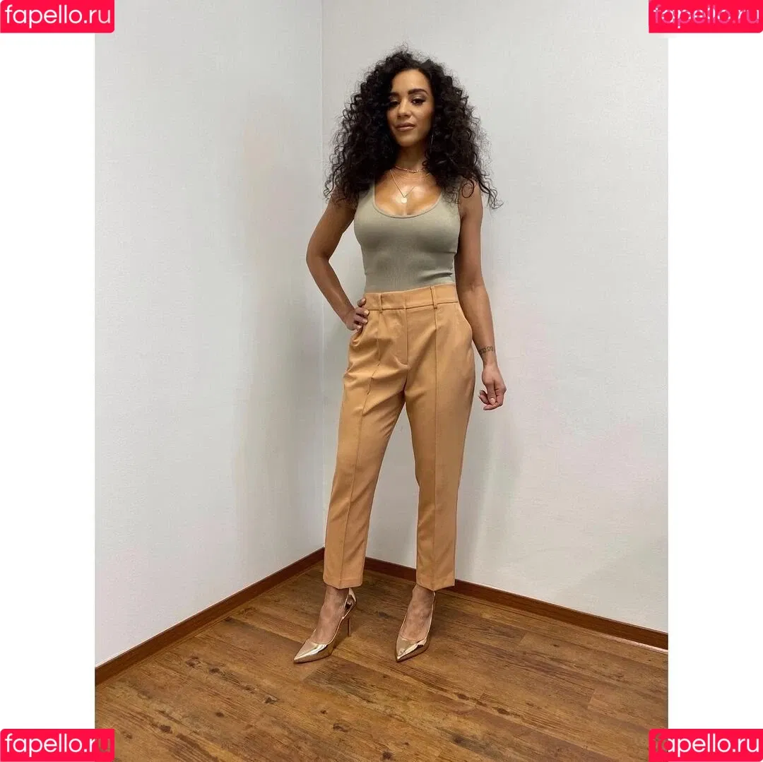 Nadja Benaissa Onlyfans Photo Gallery 