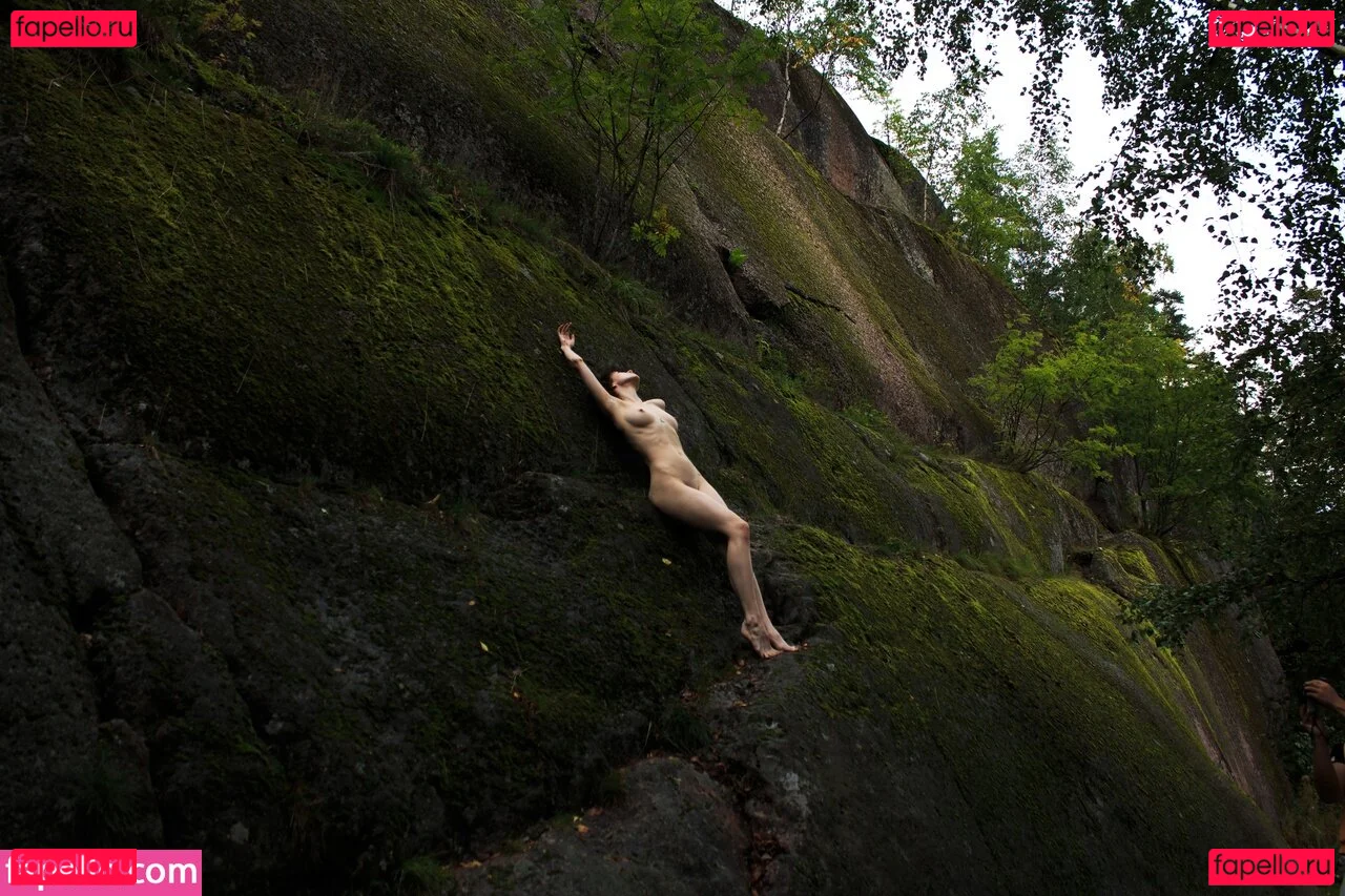 Olga Saharova Onlyfans Photo Gallery 