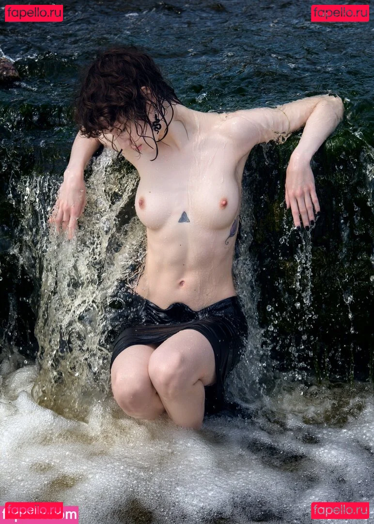 Olga Saharova Onlyfans Photo Gallery 