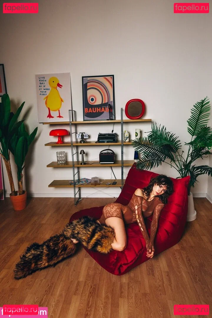 Olga Saharova Onlyfans Photo Gallery 