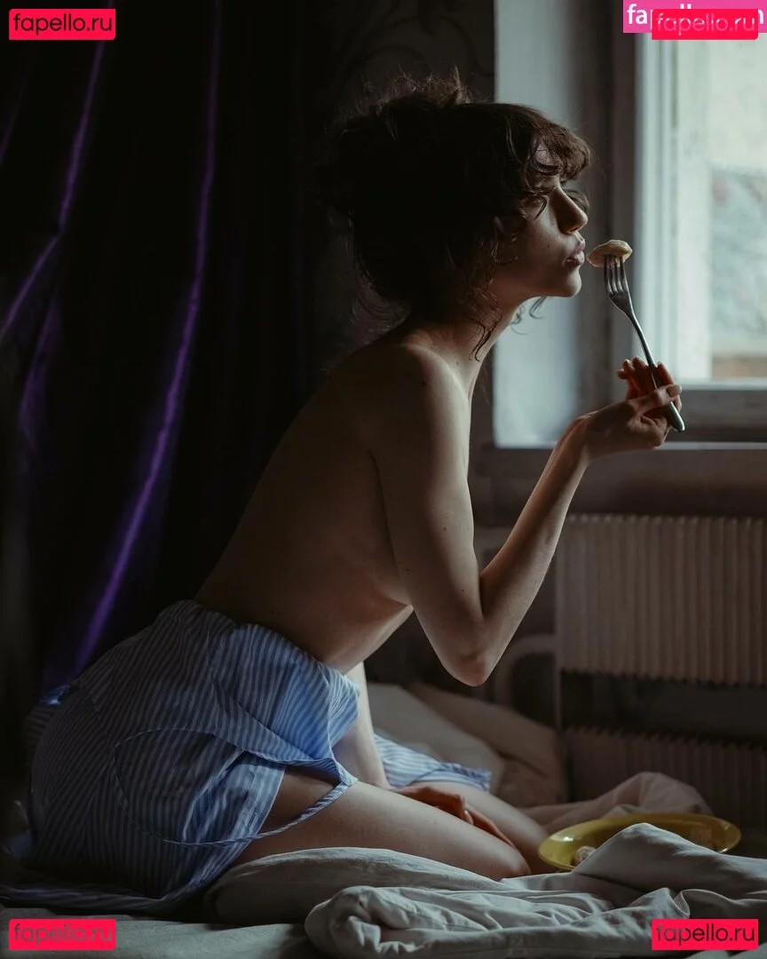 Olga Saharova Onlyfans Photo Gallery 