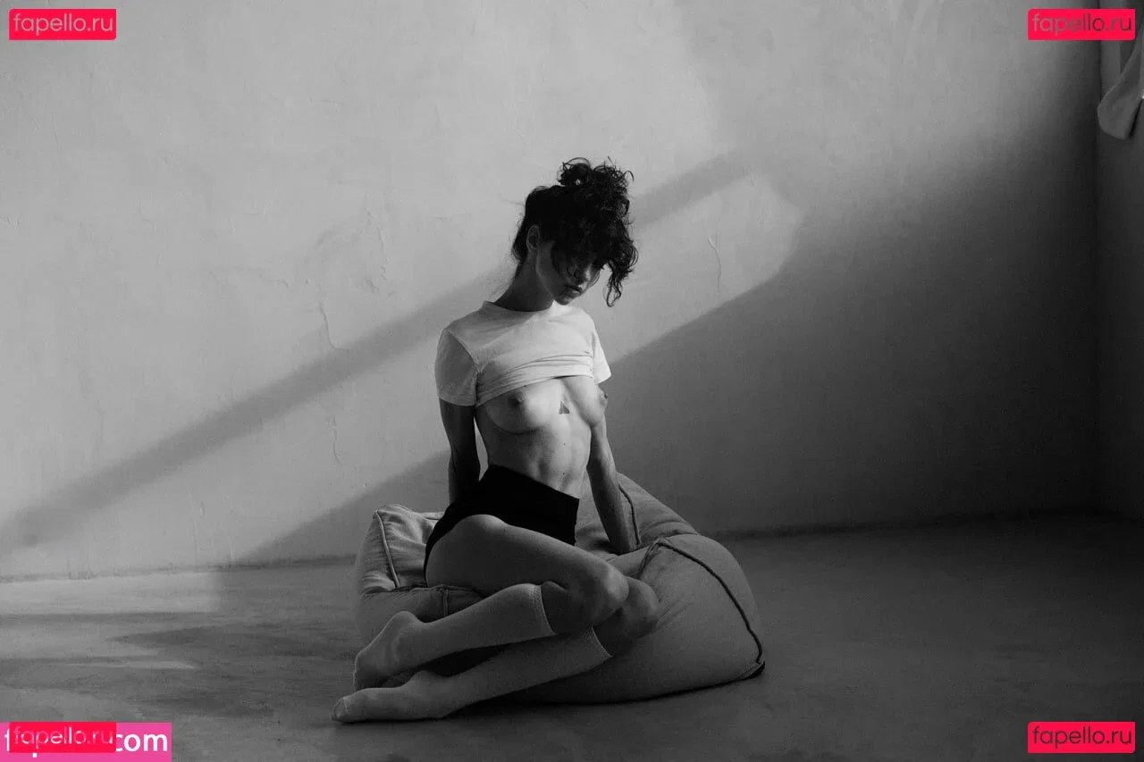 Olga Saharova Onlyfans Photo Gallery 