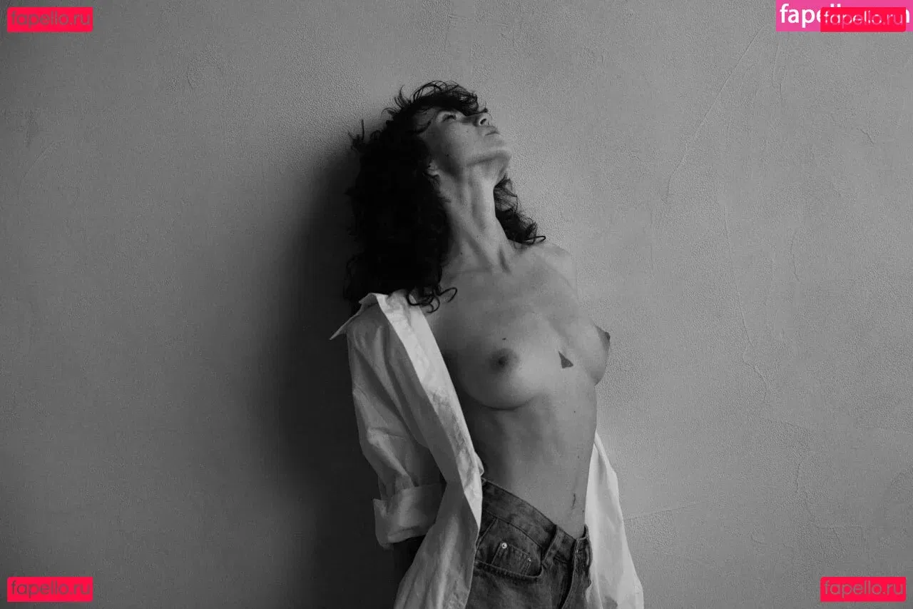 Olga Saharova Onlyfans Photo Gallery 