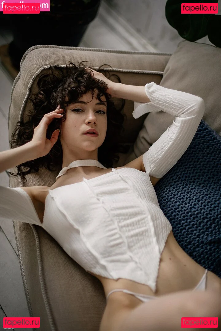 Olga Saharova Onlyfans Photo Gallery 