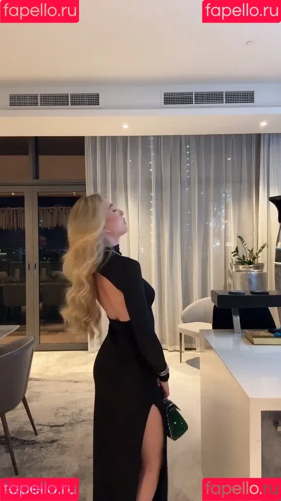 Shania Geiss Onlyfans Photo Gallery 