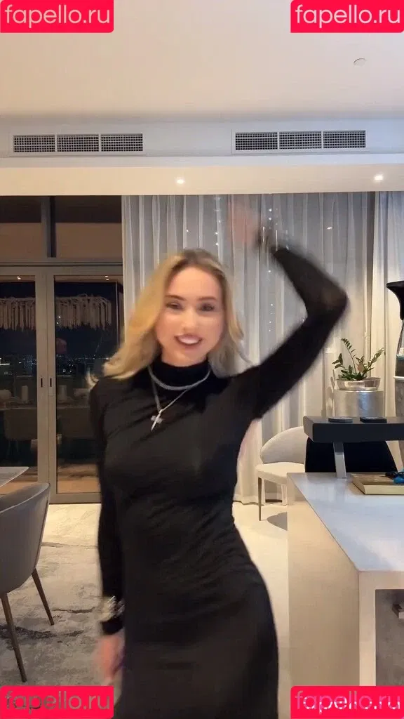 Shania Geiss Onlyfans Photo Gallery 