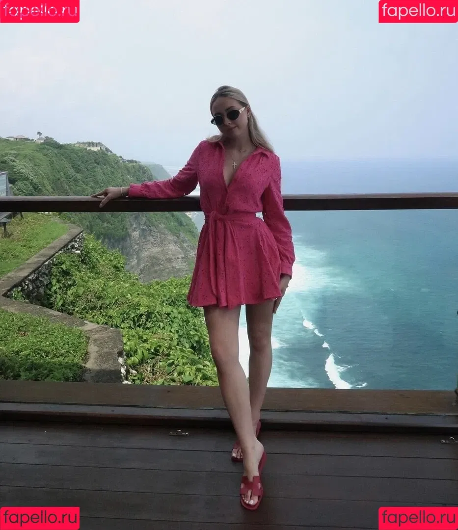 Shania Geiss Onlyfans Photo Gallery 