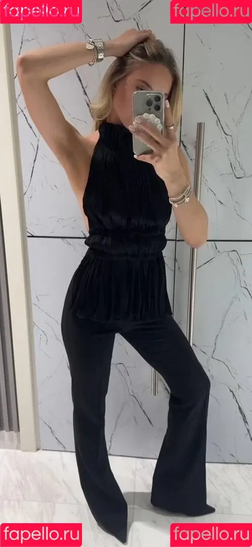 Shania Geiss Onlyfans Photo Gallery 