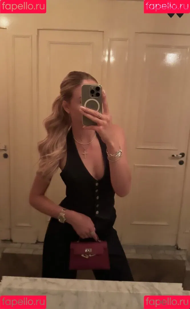 Shania Geiss Onlyfans Photo Gallery 