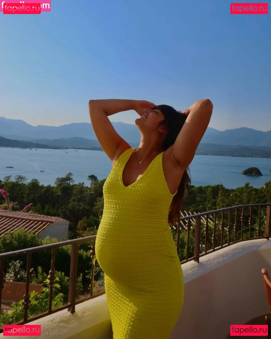 Lenna Vivas Onlyfans Photo Gallery 