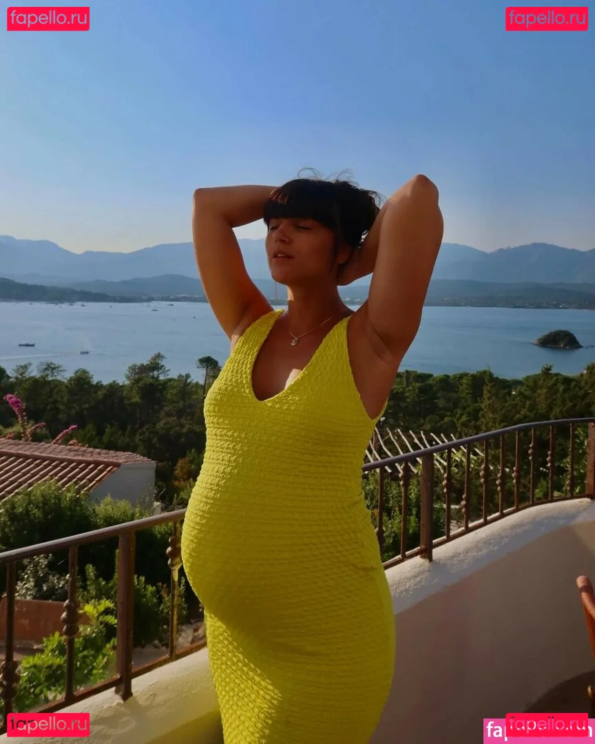 Lenna Vivas Onlyfans Photo Gallery 