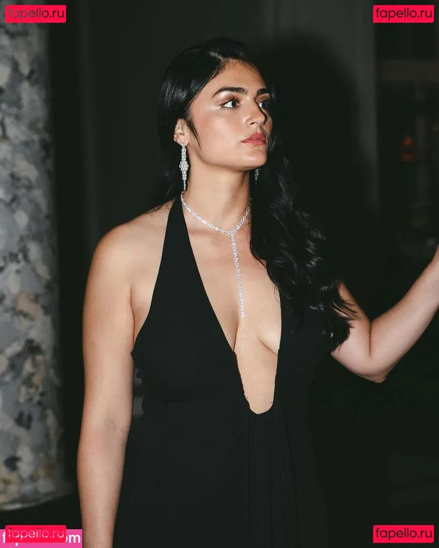 Lenna Vivas Onlyfans Photo Gallery 