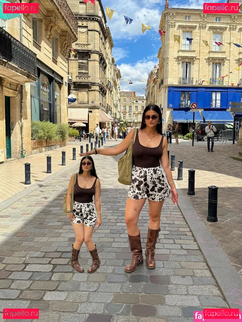 Lenna Vivas Onlyfans Photo Gallery 