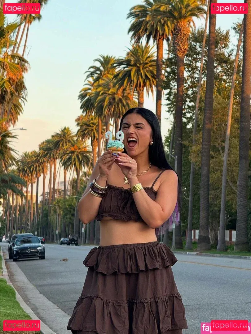 Lenna Vivas Onlyfans Photo Gallery 