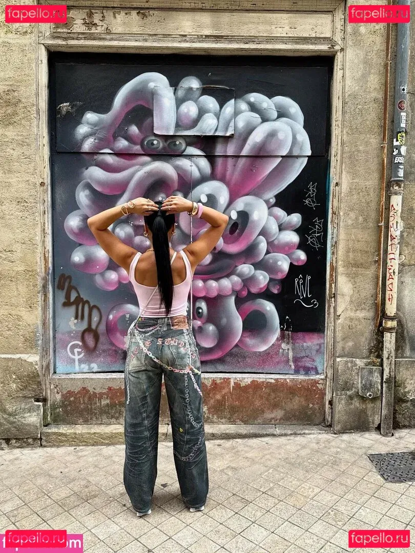 Lenna Vivas Onlyfans Photo Gallery 