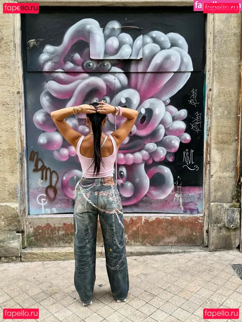 Lenna Vivas Onlyfans Photo Gallery 