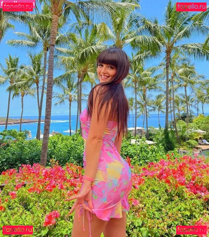 Lenna Vivas Onlyfans Photo Gallery 