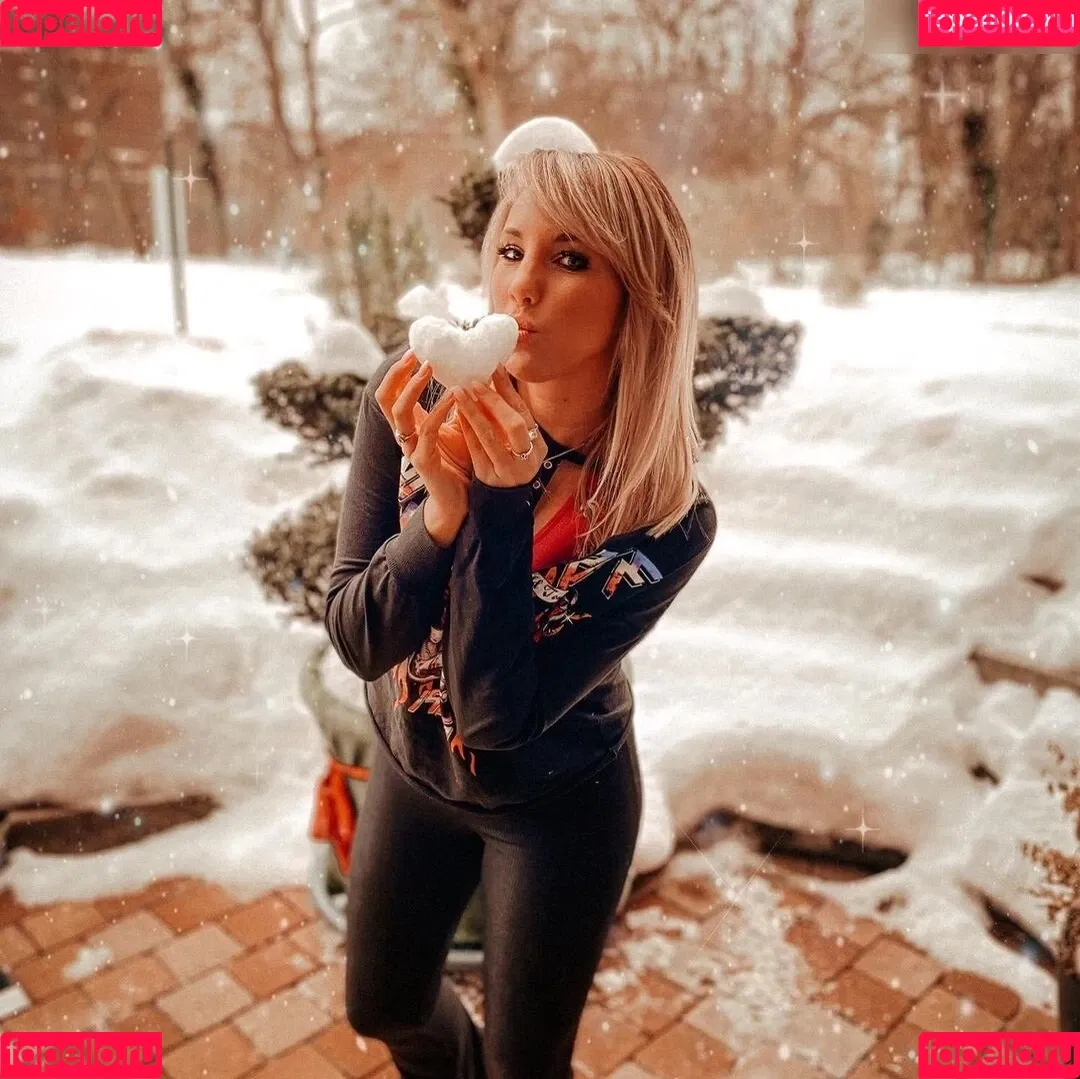 Annemarie Eilfeld Onlyfans Photo Gallery 